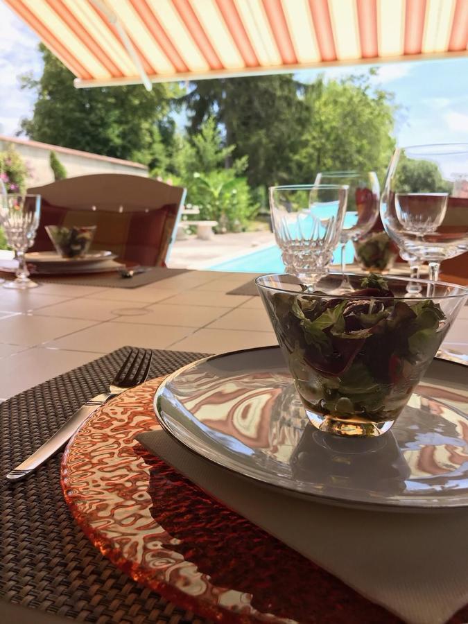 Bed and Breakfast Au Bord de La Dhuy Orges Exterior foto